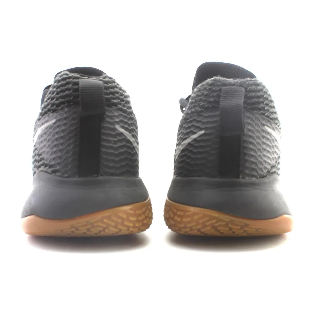 NIKE ZOOMLIVE